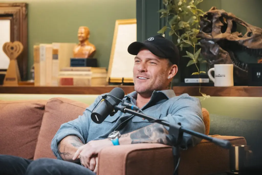 Alan Rictchson expressing his thoughts on Dax Shepard's Armchair Expert podcast - photo: Armchair Expert